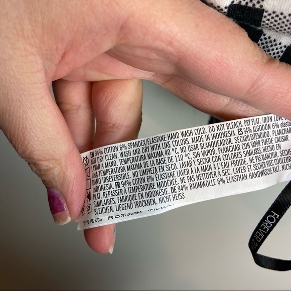 NWT forever 21 black and‎ white gingham crop top size 1X - Picture 5 of 5